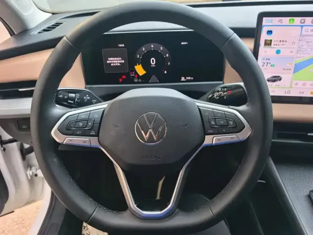 Volkswagen Sagitar — Фото автомобиля 15