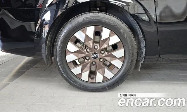 Hyundai Staria — Фото автомобиля 5