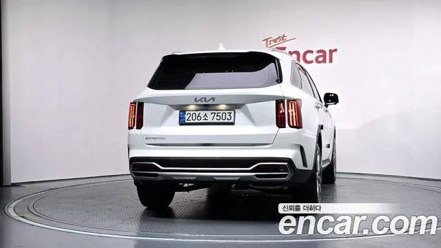 Kia Sorento Sorento 4-е поколение Дизель 2.2 2WD — Фото автомобиля 4