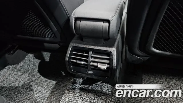 Audi Q3 35 TDI Premium — Фото автомобиля 28