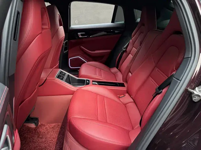 Porsche Panamera — Фото автомобиля 15
