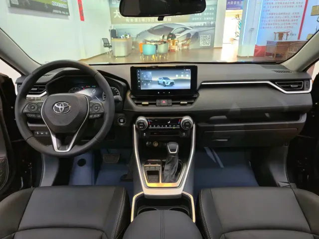 Toyota Wildlander — Фото автомобиля 22