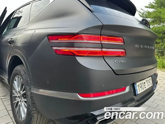 Genesis GV80 2.5T Бензин 2WD — Фото автомобиля 3