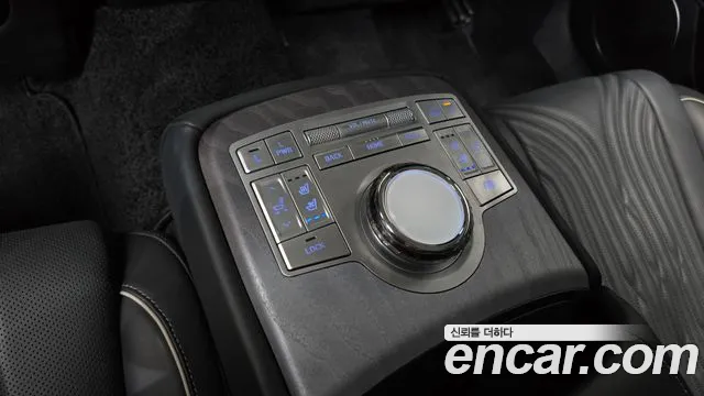 Genesis G80 Бензин 3.5 турбо AWD — Фото автомобиля 19