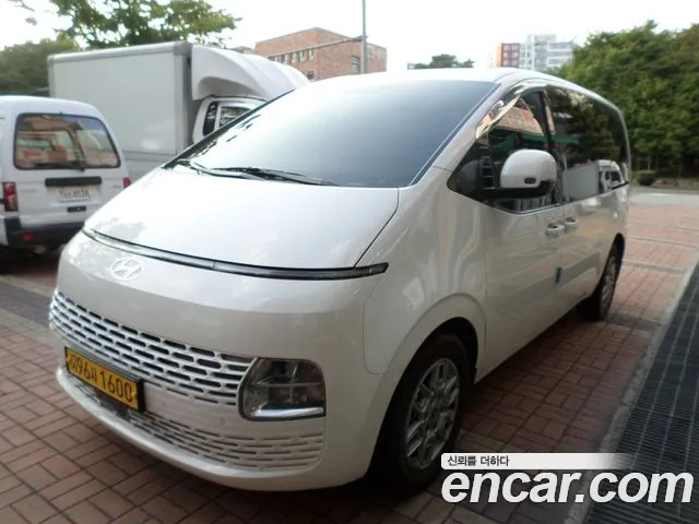 Hyundai Staria Staria (New) — Фото автомобиля 2