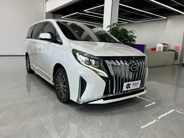 GAC Trumpchi M8 — Фото автомобиля 3