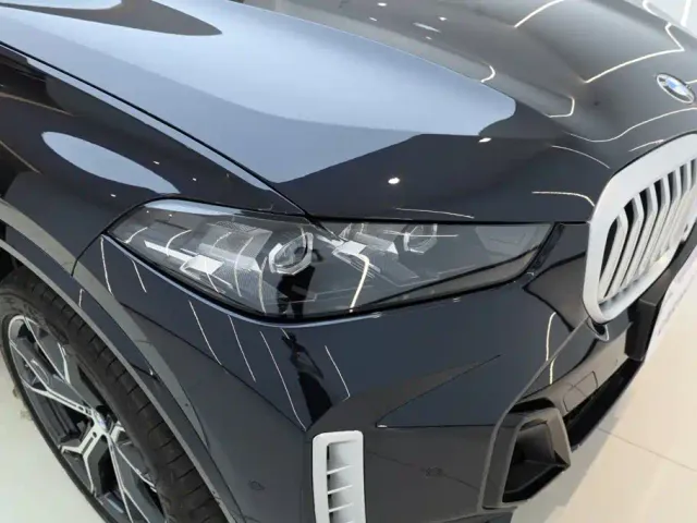 BMW X5 — Фото автомобиля 12