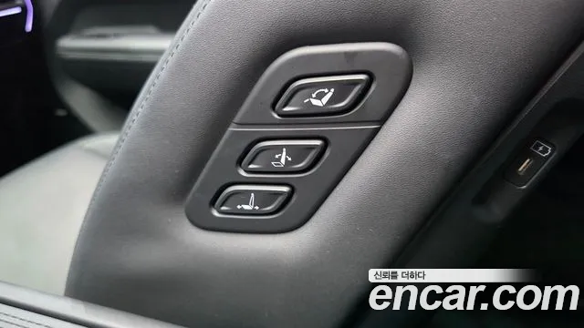 Hyundai Santa Fe MX5 — Фото автомобиля 24