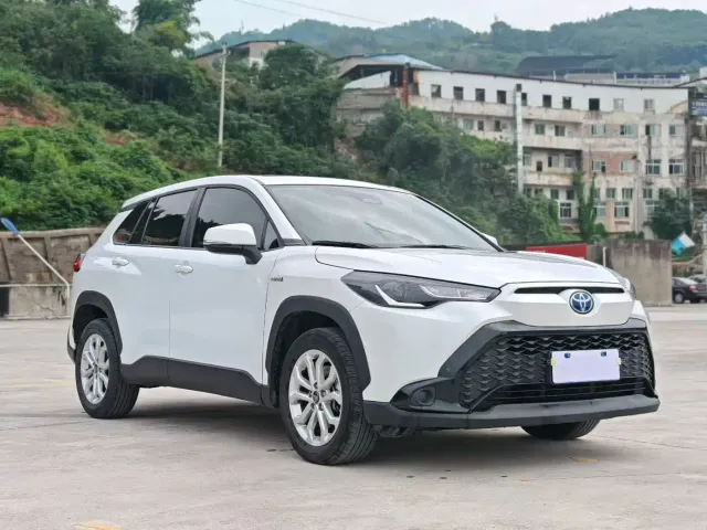 Toyota Frontlander — Фото автомобиля 3