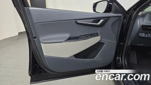 Kia EV6 Long Range — Фото автомобиля 21