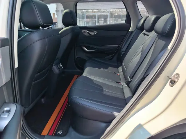 BYD Sealion 05 EV — Фото автомобиля 18