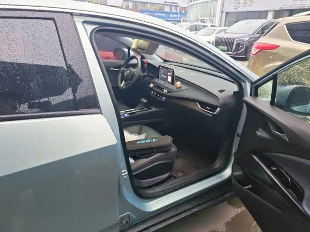 Buick Velite 6 — Фото автомобиля 19