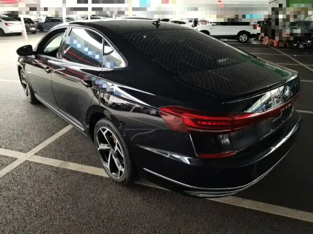 Volkswagen Passat — Фото автомобиля 4