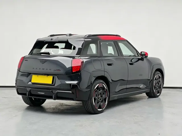 MINI Electric JCW ACEMAN — Фото автомобиля 4