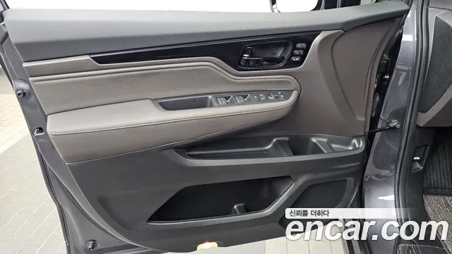 Honda Odyssey — Фото автомобиля 24
