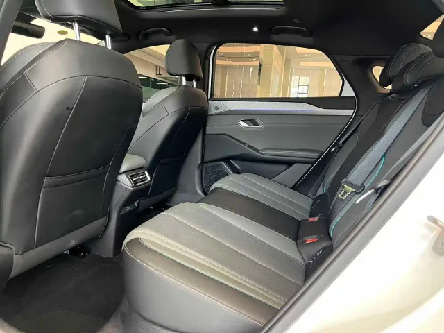 BYD Qin L — Фото автомобиля 4
