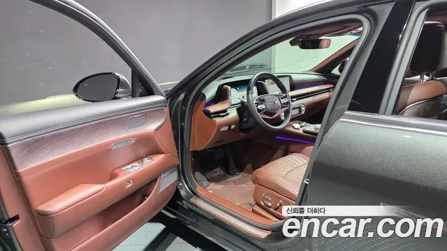 Genesis G90 Бензин 3.5 турбо AWD — Фото автомобиля 8