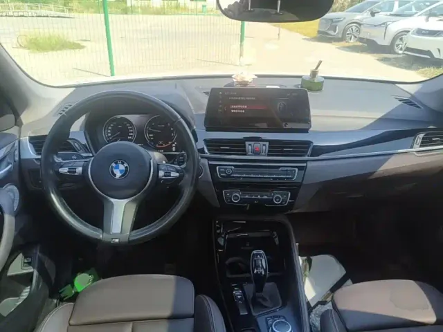 BMW X1 — Фото автомобиля 9