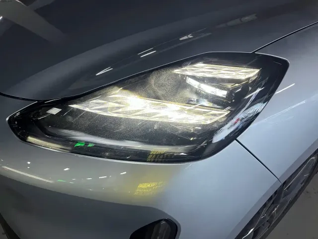 GAC Hyptec HT — Фото автомобиля 14
