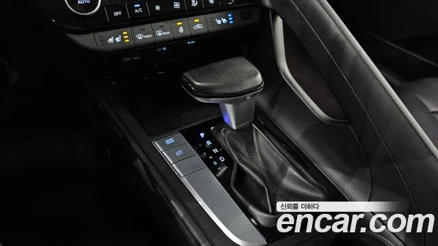 Hyundai AVANTE Avante (CN7) — Фото автомобиля 9