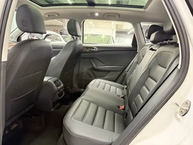 Volkswagen Tharu — Фото автомобиля 9