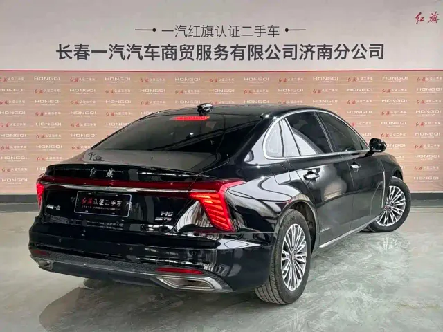 Hongqi H5 — Фото автомобиля 4