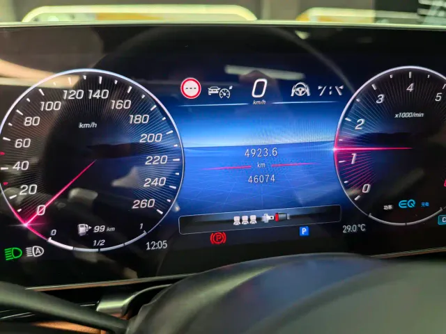 Mercedes-Benz S-Class — Фото автомобиля 17