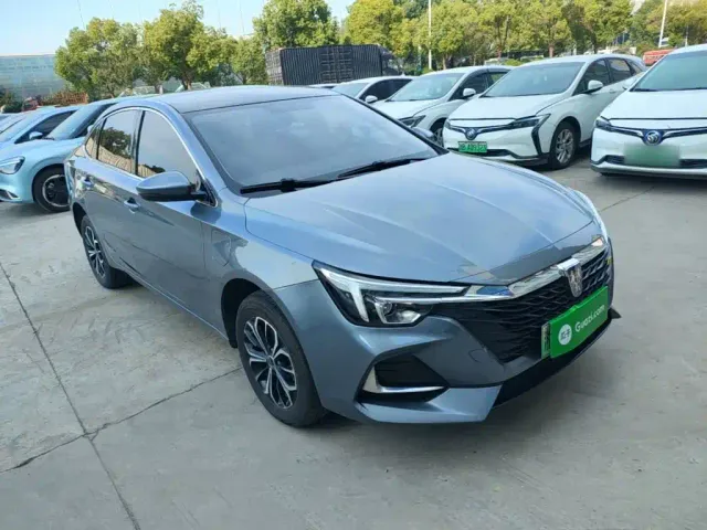 Roewe i6 MAX EV — Фото автомобиля 3