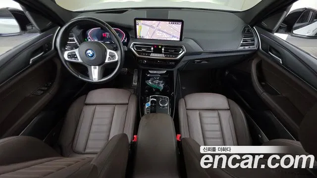 BMW iX3 M Sport — Фото автомобиля 2