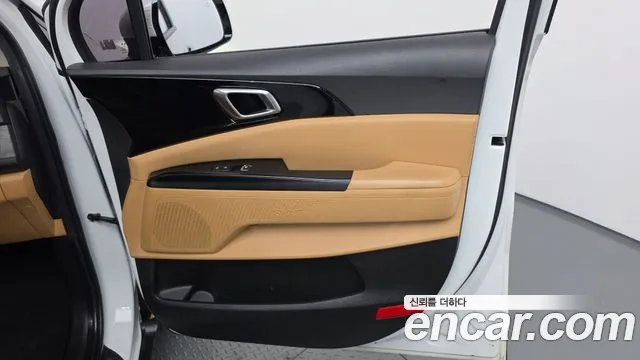 Kia Carnival 4th Gen — Фото автомобиля 14