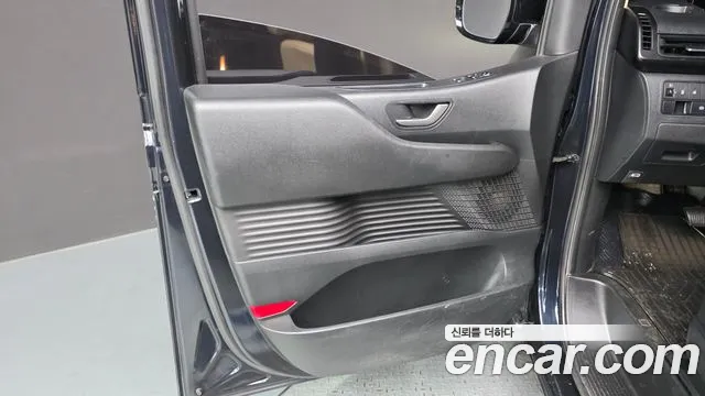 Hyundai Staria Staria Карго 5 мест — Фото автомобиля 16