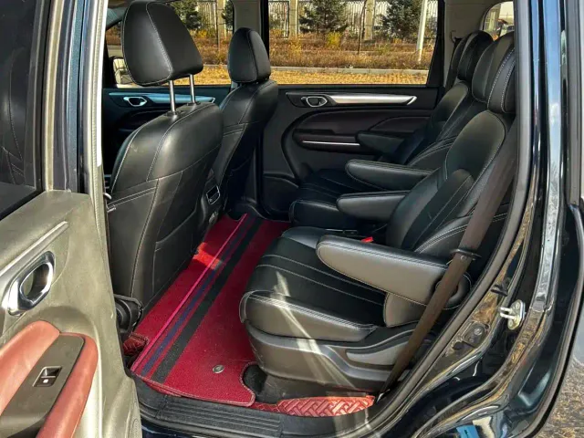 GAC Trumpchi M6 — Фото автомобиля 11