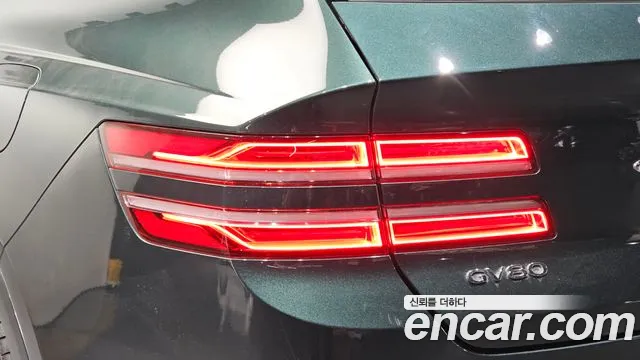 Genesis GV80 — Фото автомобиля 8