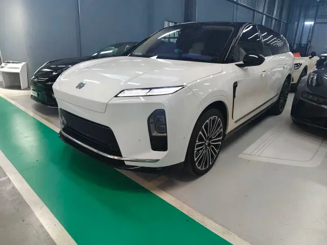Фотография автомобиля — Nio ES8