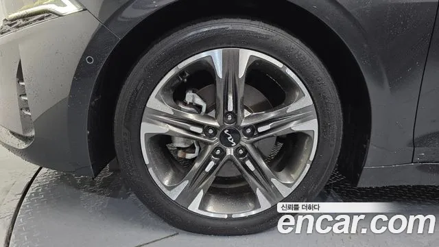 Kia K5 Signature — Фото автомобиля 5