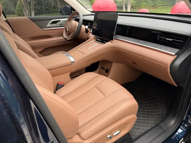 Wuling Starlight L — Фото автомобиля 8