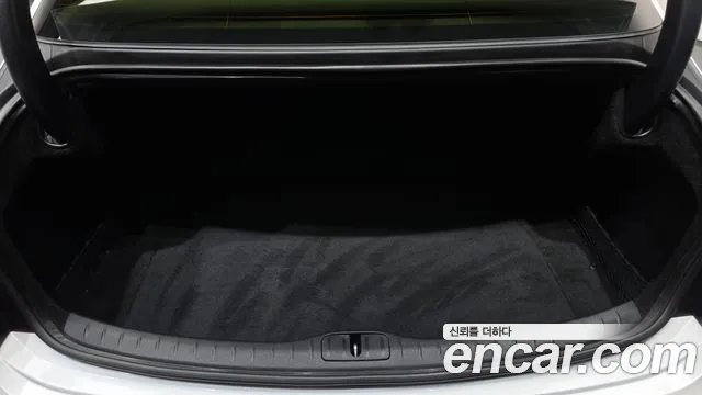 Genesis G80 RG3 — Фото автомобиля 26