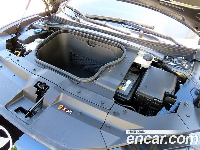 Hyundai Ioniq 6 — Фото автомобиля 19