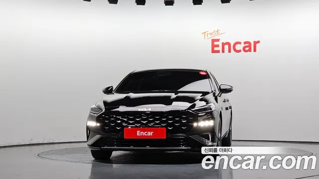 Kia K8 Hybrid — Фото автомобиля 3