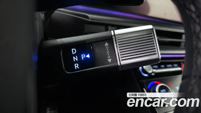 Hyundai Santa Fe MX5 — Фото автомобиля 12