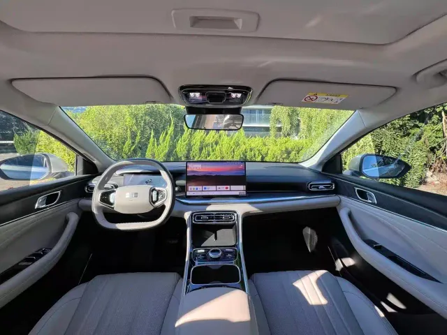 Geely Galaxy Stellar 6 — Фото автомобиля 5