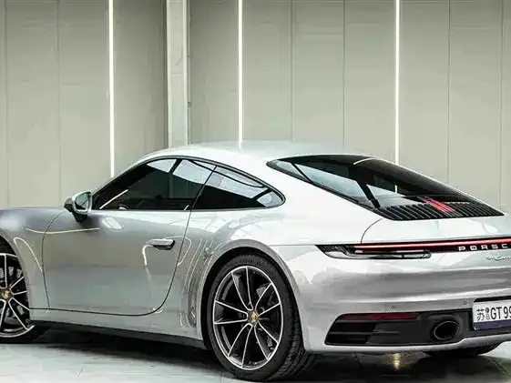 Porsche 911 — Фото автомобиля 5