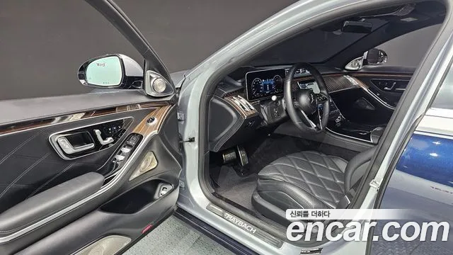 Mercedes-Benz S-Class — Фото автомобиля 8