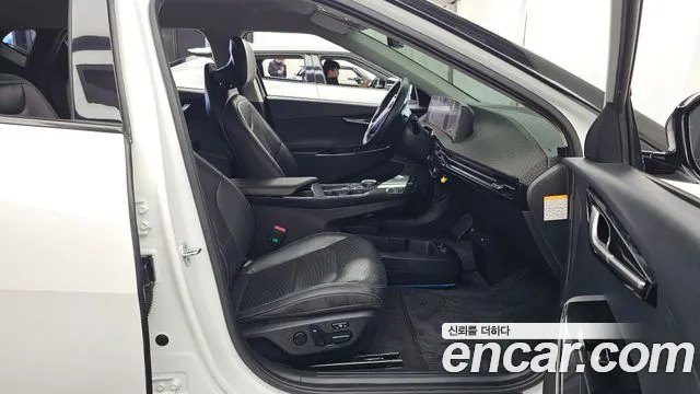 Kia EV6 — Фото автомобиля 17