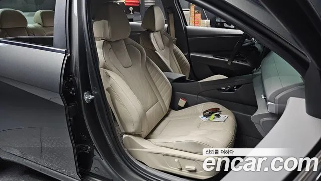Hyundai AVANTE Новый Avante (CN7) — Фото автомобиля 26