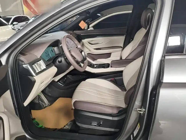 BYD Song PLUS — Фото автомобиля 14