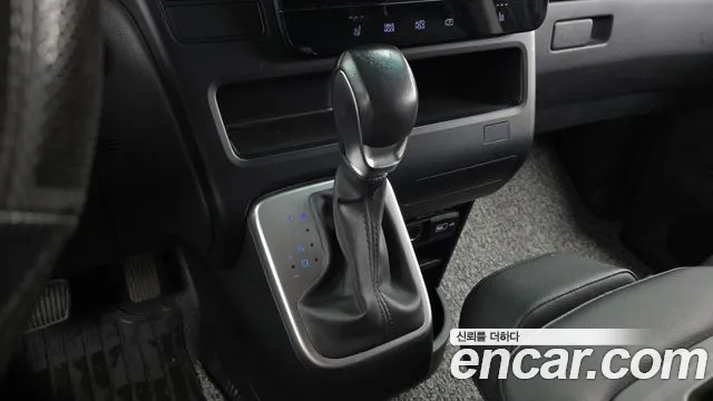 Hyundai Staria Staria Карго 3 места — Фото автомобиля 9