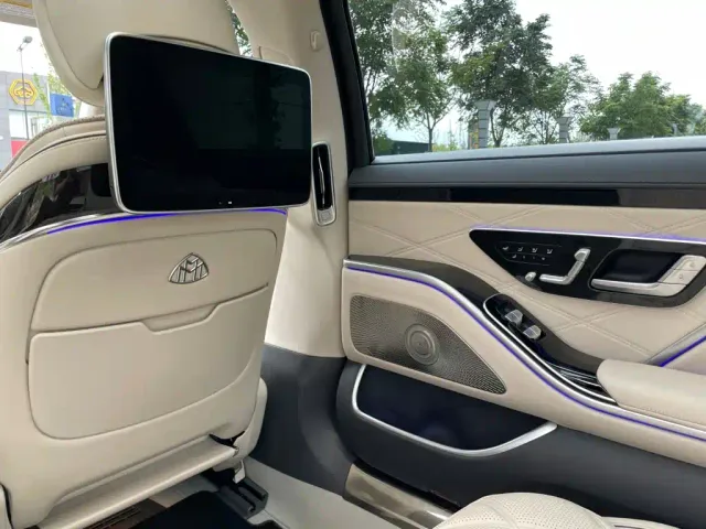 Mercedes-Benz Maybach S-Class — Фото автомобиля 15