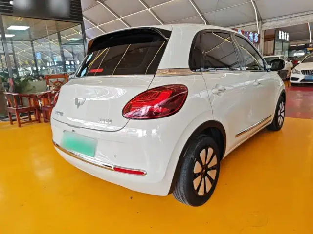 Wuling Bingo — Фото автомобиля 6
