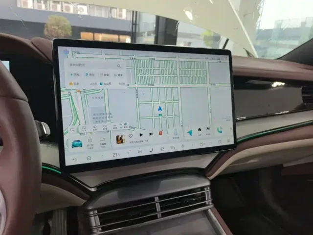 BYD Seal 07 DM-i — Фото автомобиля 12